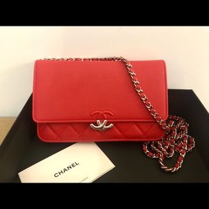 Chanel red classic wallet on chain